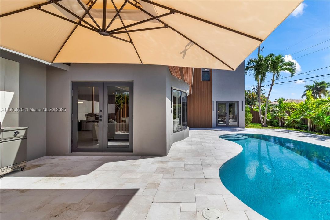 待售: $1,699,999 (4 贝兹, 4 浴室, 2759 平方英尺)