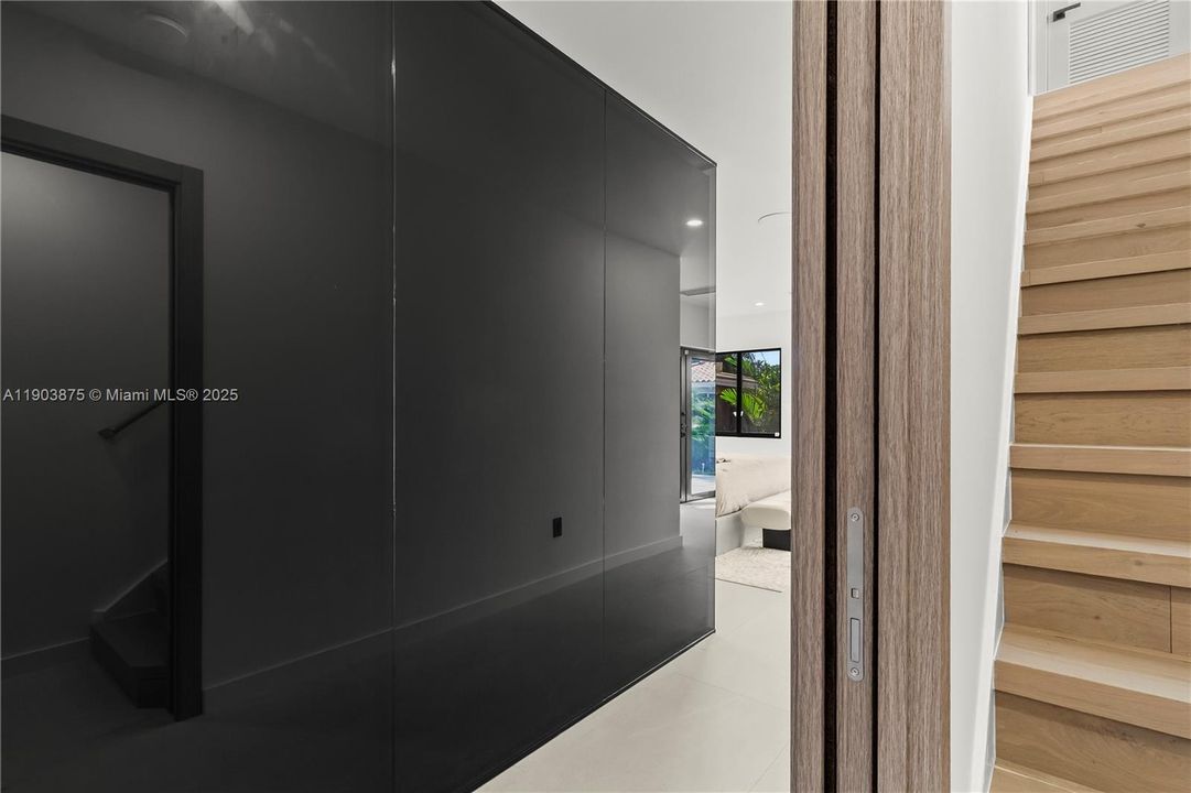 待售: $1,699,999 (4 贝兹, 4 浴室, 2759 平方英尺)