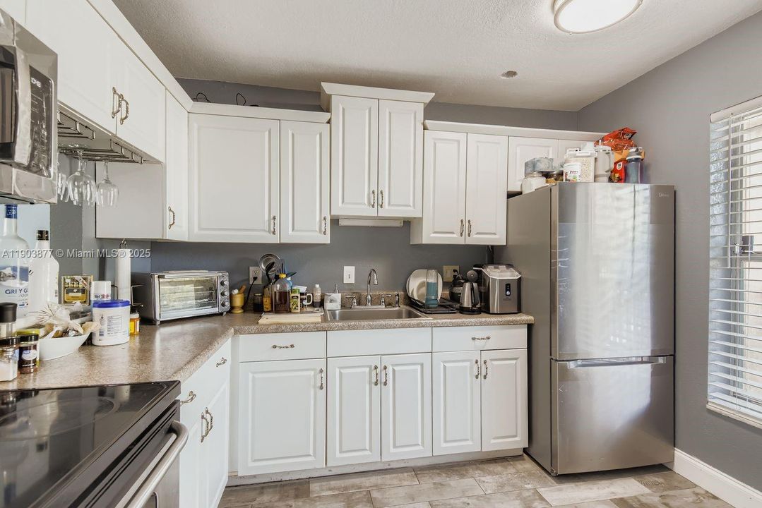 En Venta: $99,900 (2 camas, 2 baños, 880 Pies cuadrados)