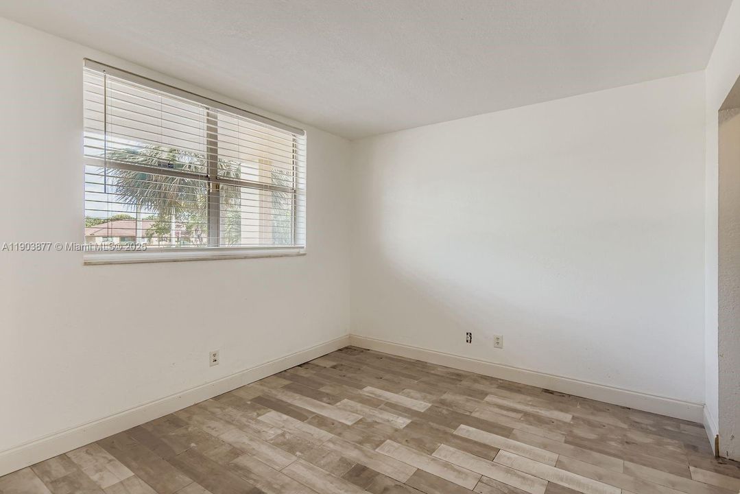 En Venta: $99,900 (2 camas, 2 baños, 880 Pies cuadrados)