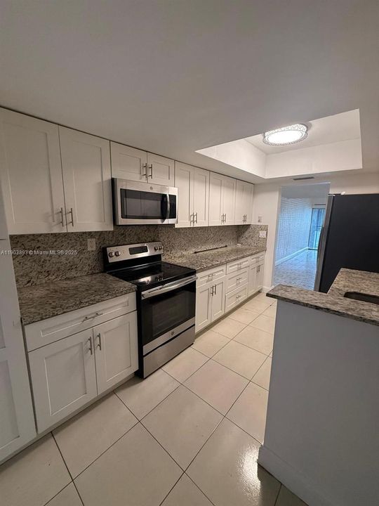 Recently Rented: $2,900 (3 beds, 2 baths, 1769 Square Feet)