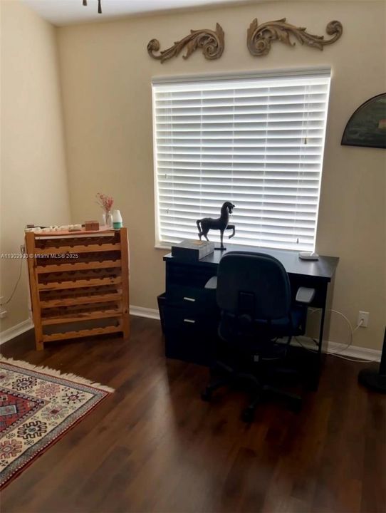 For Sale: $415,000 (3 beds, 2 baths, 1570 Square Feet)