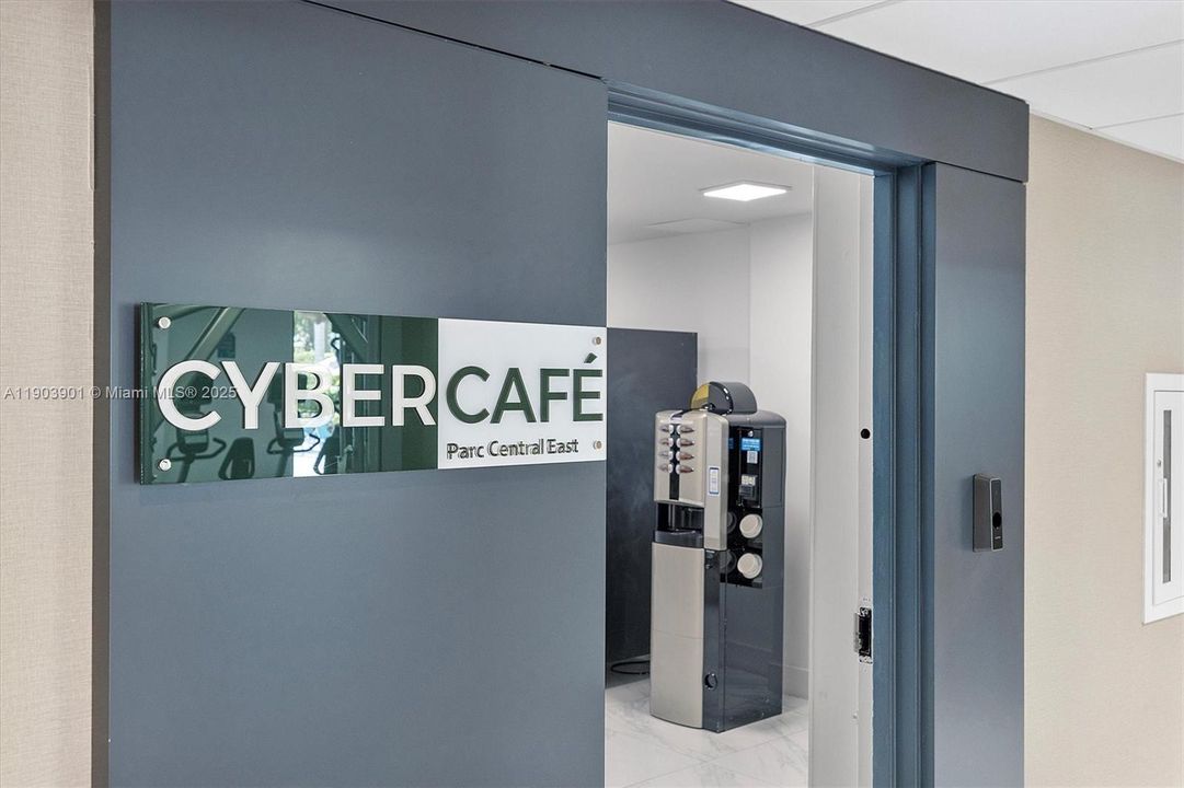 Recently Rented: $3,000 (2 beds, 2 baths, 1181 Square Feet)