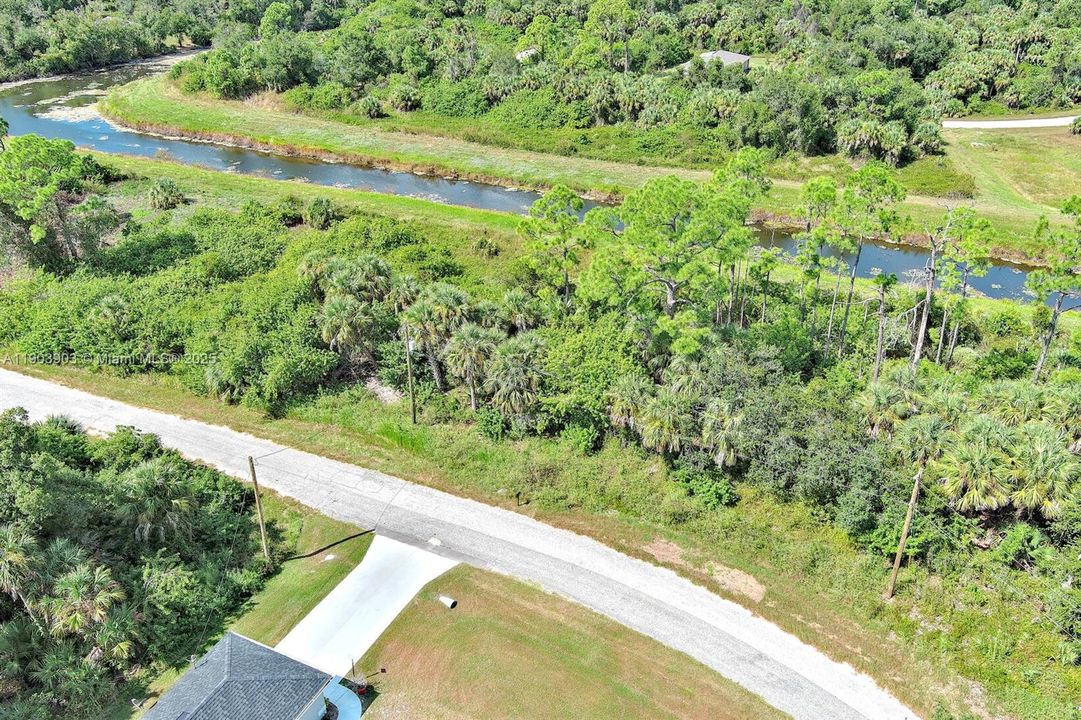 For Sale: $19,000 (0.25 acres)