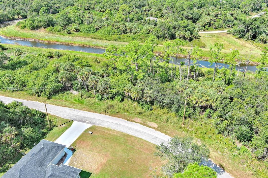 For Sale: $19,000 (0.25 acres)