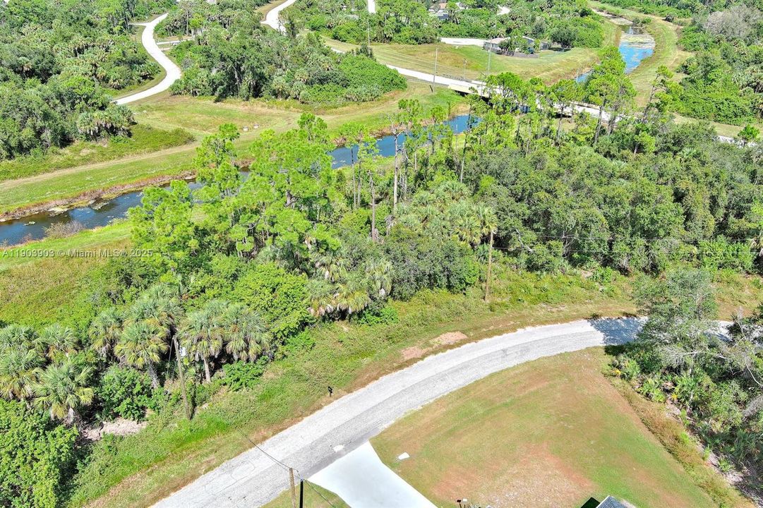 For Sale: $19,000 (0.25 acres)