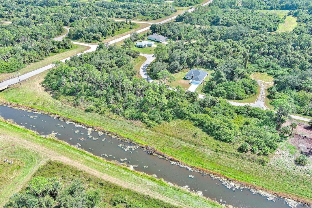 For Sale: $19,000 (0.25 acres)