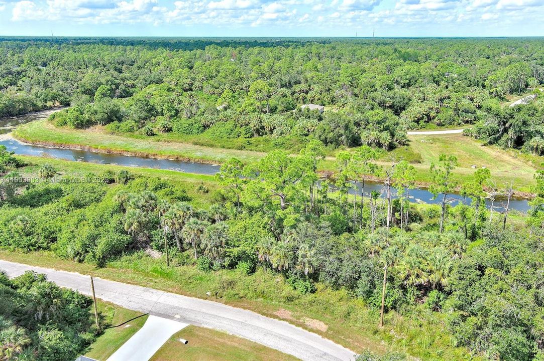 For Sale: $19,000 (0.25 acres)