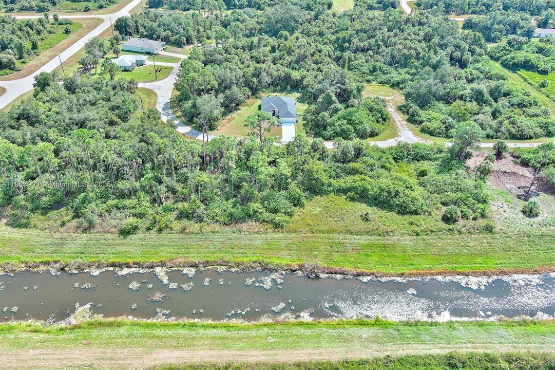 For Sale: $19,000 (0.25 acres)