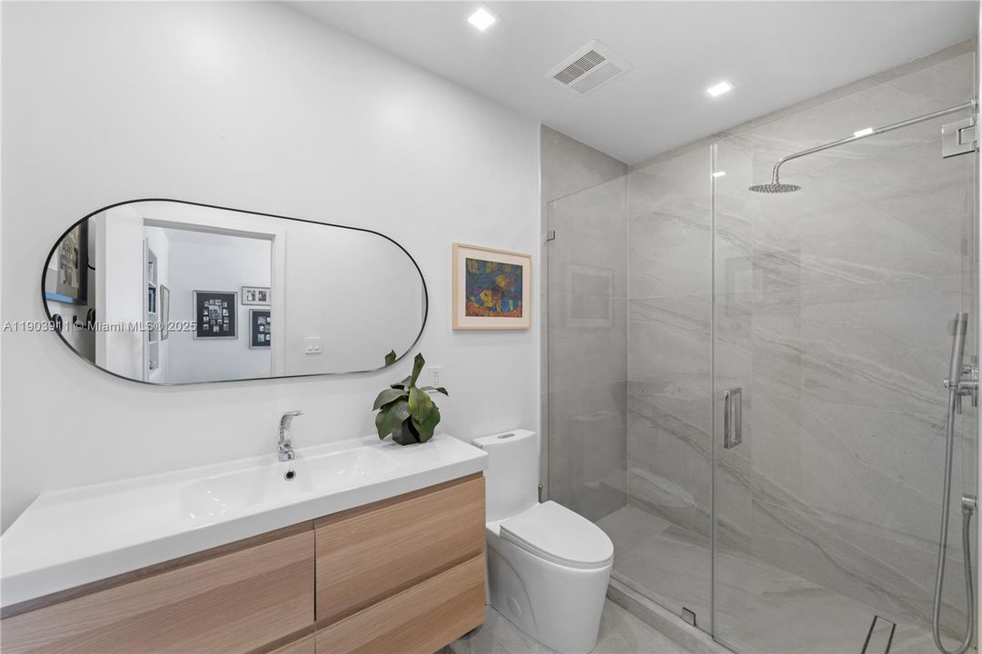 Recently Rented: $18,500 (4 beds, 3 baths, 2912 Square Feet)