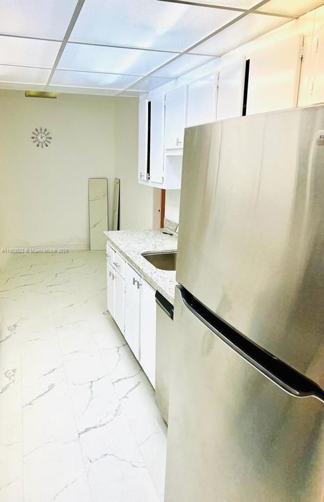 For Sale: $389,900 (2 beds, 2 baths, 1488 Square Feet)