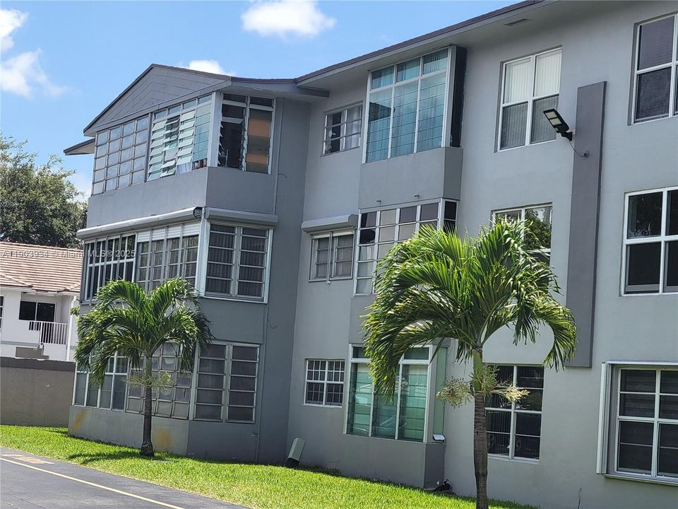 For Rent: $2,200 (2 beds, 2 baths, 0 Square Feet)