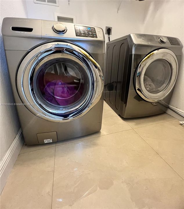 Spacious Laundry Room