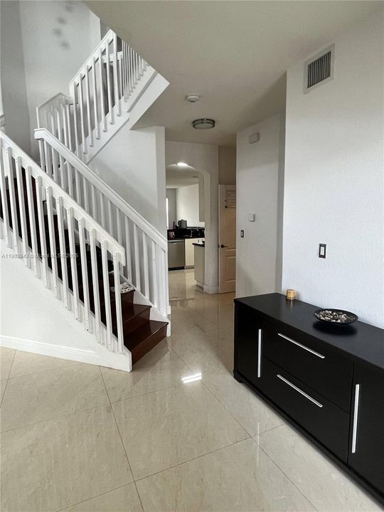 Active With Contract: $5,500 (4 beds, 4 baths, 3053 Square Feet)