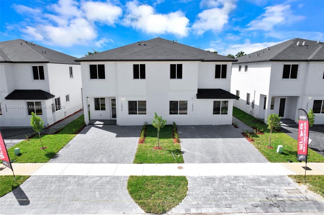 En Renta: $4,540 (5 camas, 4 baños, 0 Pies cuadrados)