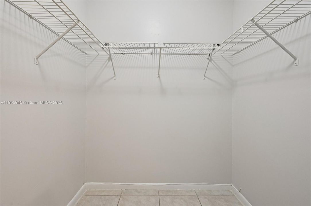 待售: $349,900 (3 贝兹, 2 浴室, 1762 平方英尺)