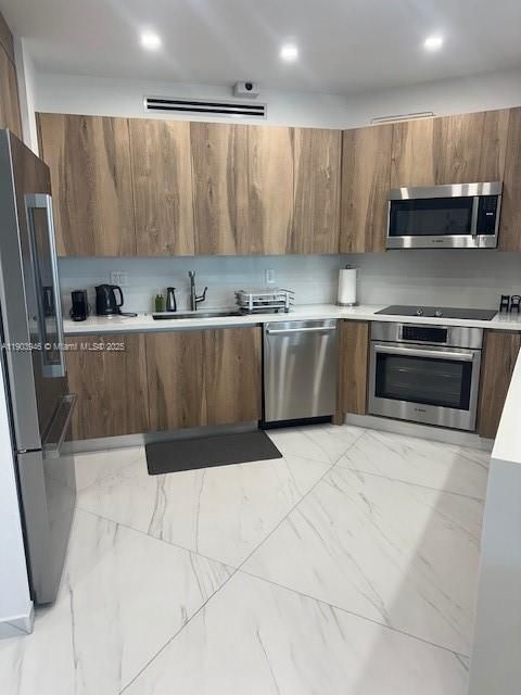 For Sale: $1,450,000 (3 beds, 3 baths, 2360 Square Feet)