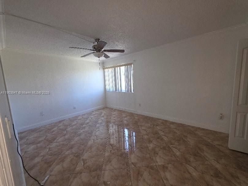 For Rent: $2,100 (2 beds, 2 baths, 852 Square Feet)