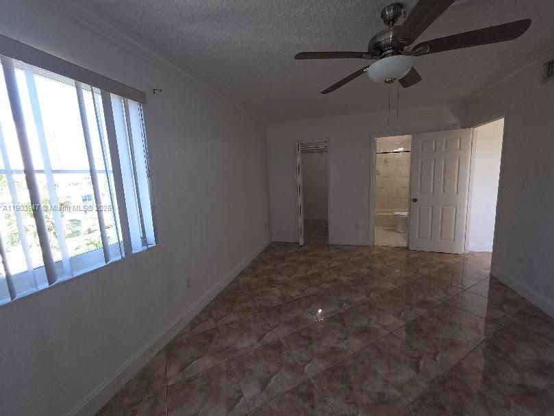 For Rent: $2,100 (2 beds, 2 baths, 852 Square Feet)