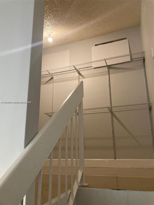 最近租的: $2,000 (1 贝兹, 1 浴室, 624 平方英尺)