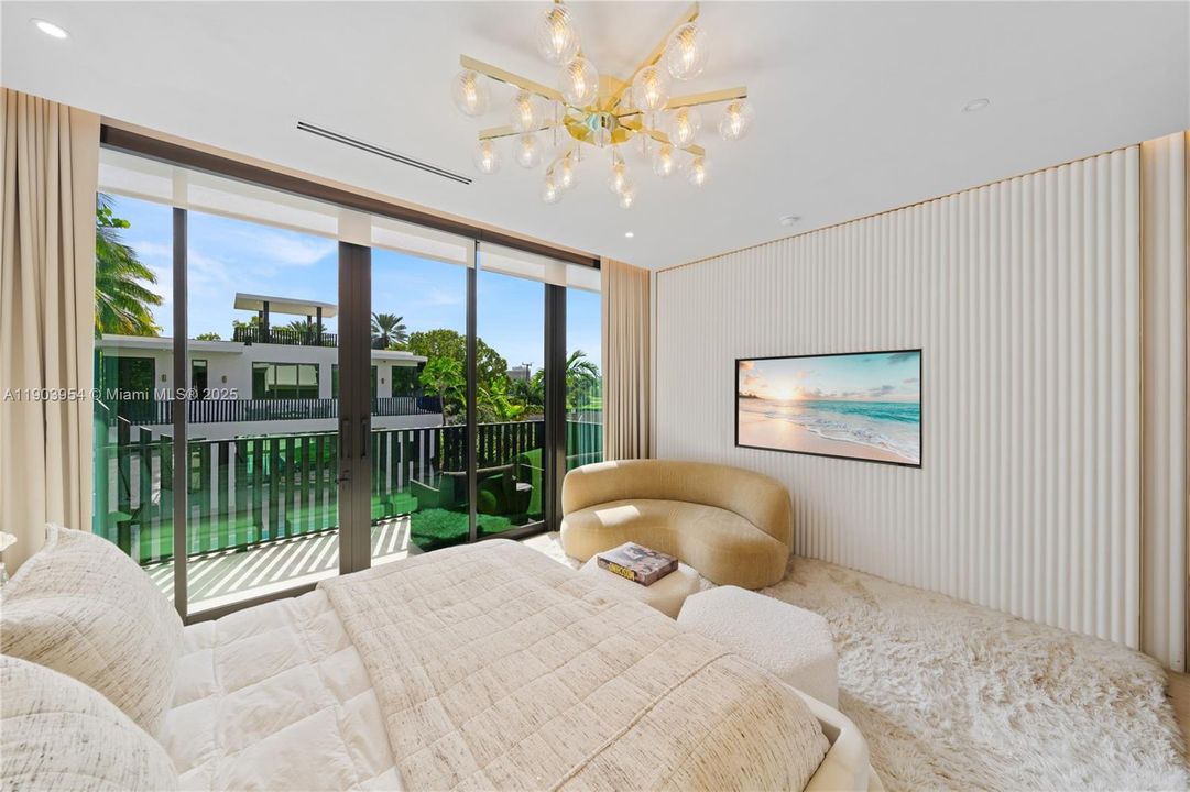 For Sale: $26,500,000 (8 beds, 8 baths, 7428 Square Feet)