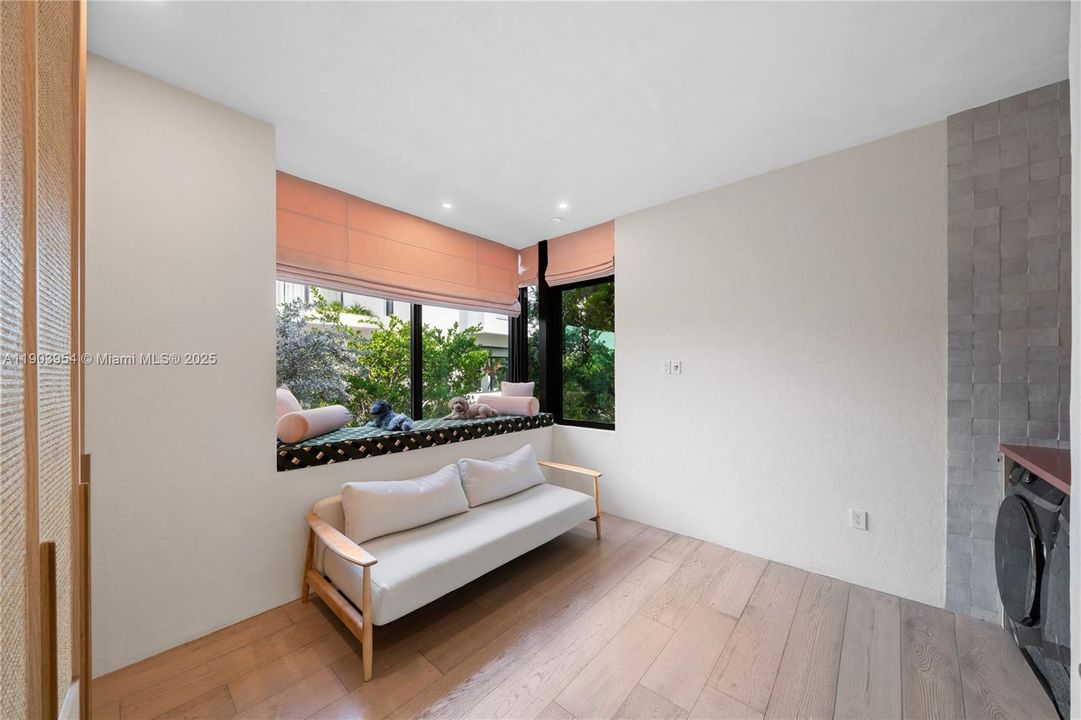 For Sale: $26,500,000 (8 beds, 8 baths, 7428 Square Feet)