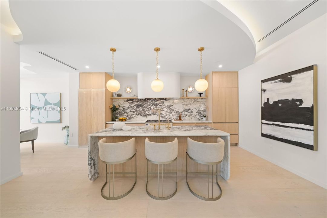 For Sale: $26,500,000 (8 beds, 8 baths, 7428 Square Feet)