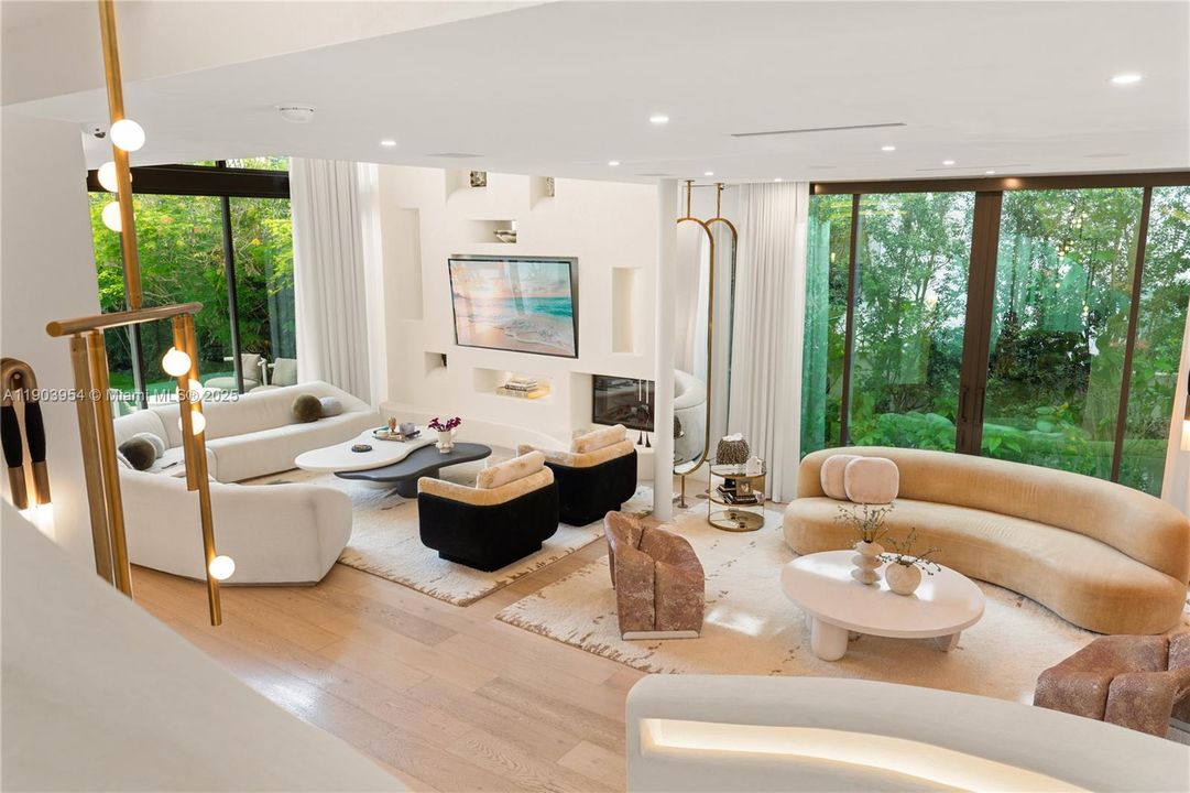 For Sale: $26,500,000 (8 beds, 8 baths, 7428 Square Feet)