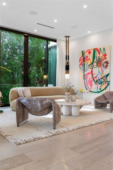 For Sale: $26,500,000 (8 beds, 8 baths, 7428 Square Feet)