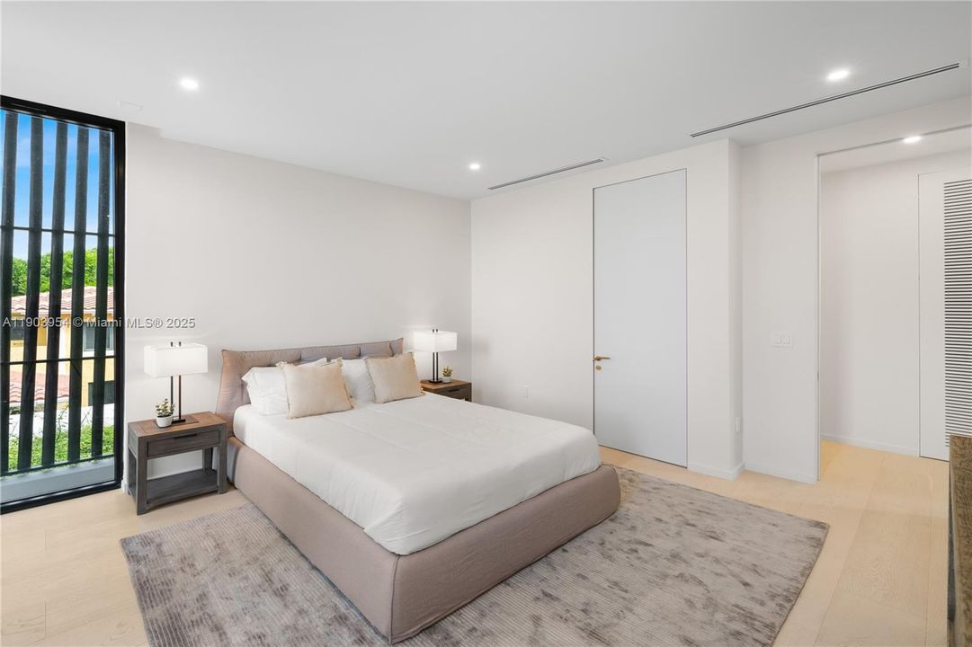 For Sale: $26,500,000 (8 beds, 8 baths, 7428 Square Feet)