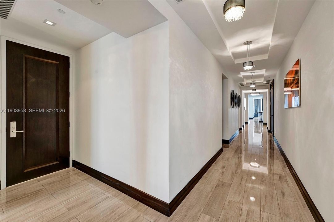 En Renta: $37,900 (4 camas, 6 baños, 4609 Pies cuadrados)