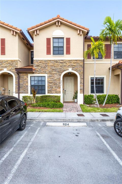 For Sale: $469,000 (3 beds, 2 baths, 1545 Square Feet)