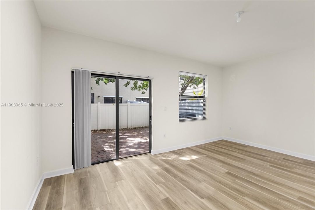 For Sale: $469,000 (3 beds, 2 baths, 1545 Square Feet)