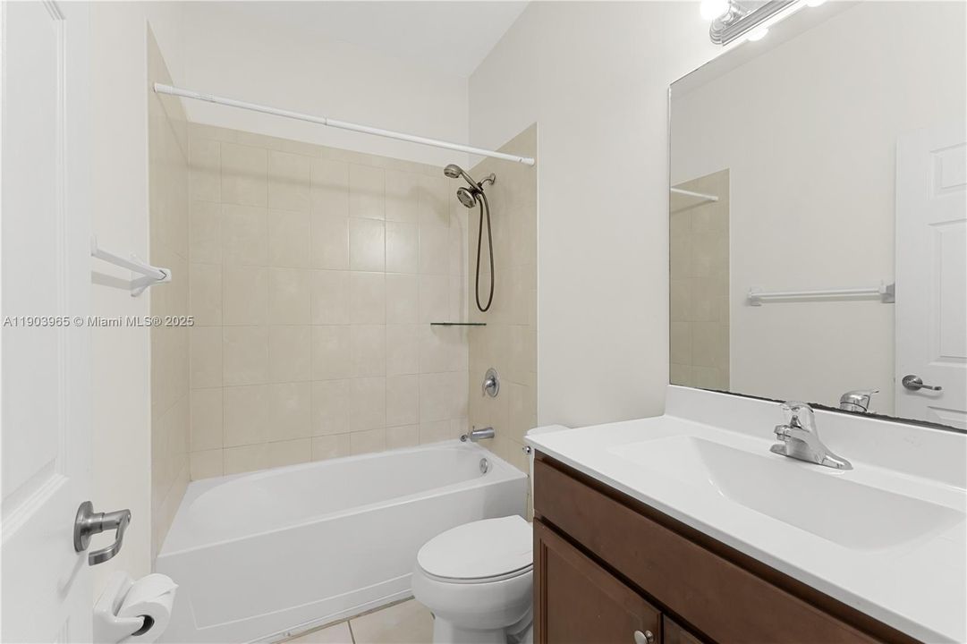 For Sale: $469,000 (3 beds, 2 baths, 1545 Square Feet)