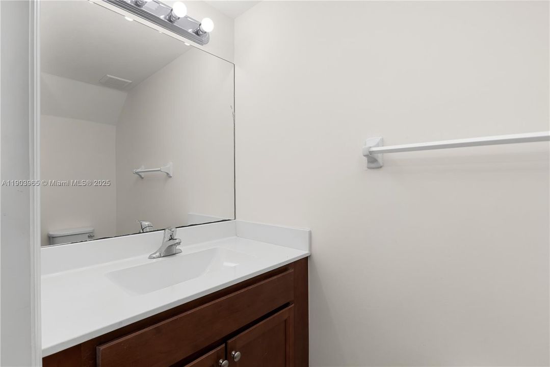 For Sale: $469,000 (3 beds, 2 baths, 1545 Square Feet)