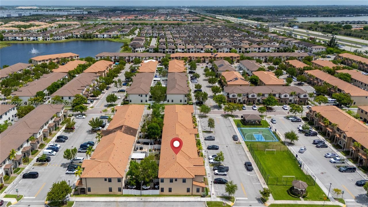 For Sale: $469,000 (3 beds, 2 baths, 1545 Square Feet)