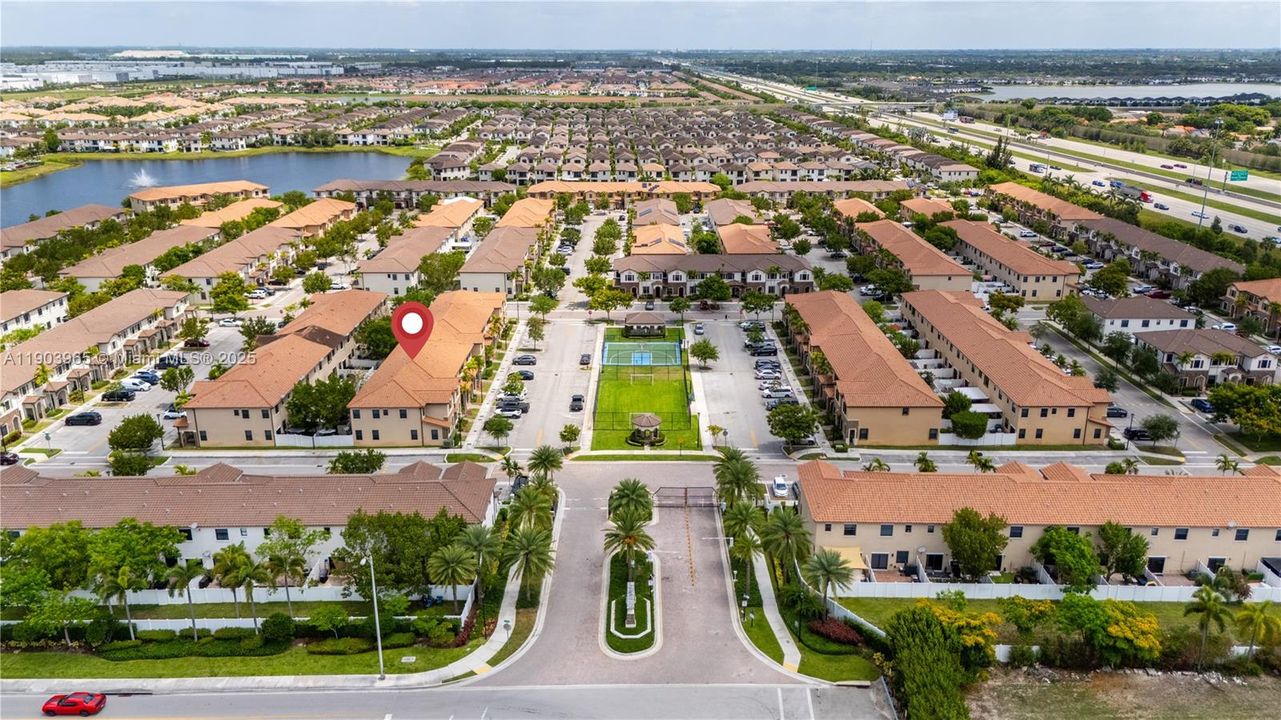 For Sale: $469,000 (3 beds, 2 baths, 1545 Square Feet)