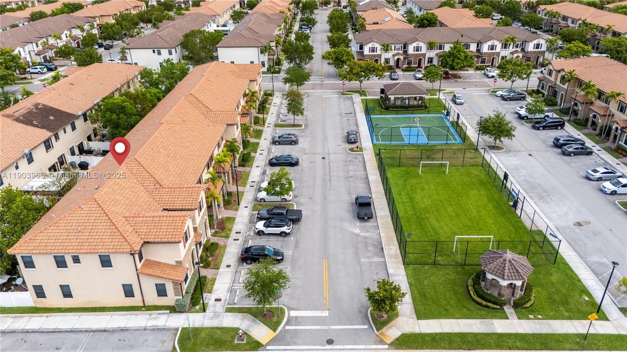 For Sale: $469,000 (3 beds, 2 baths, 1545 Square Feet)