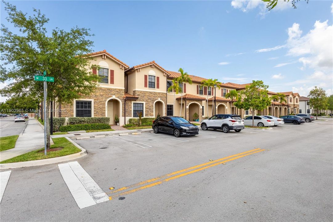 For Sale: $469,000 (3 beds, 2 baths, 1545 Square Feet)