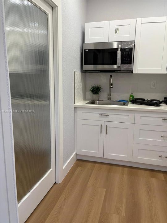 В аренду: $1,300 (1 спален, 1 ванн, 1474 Квадратных фут)