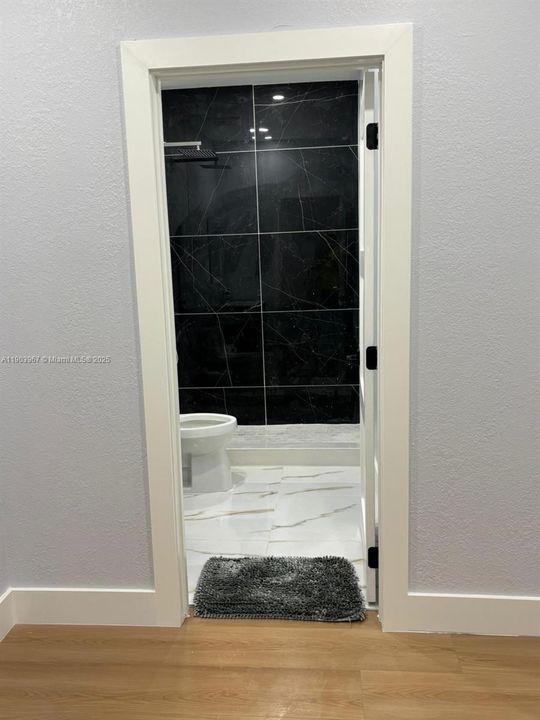 В аренду: $1,300 (1 спален, 1 ванн, 1474 Квадратных фут)