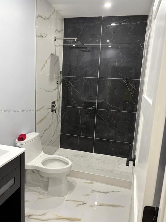 В аренду: $1,300 (1 спален, 1 ванн, 1474 Квадратных фут)