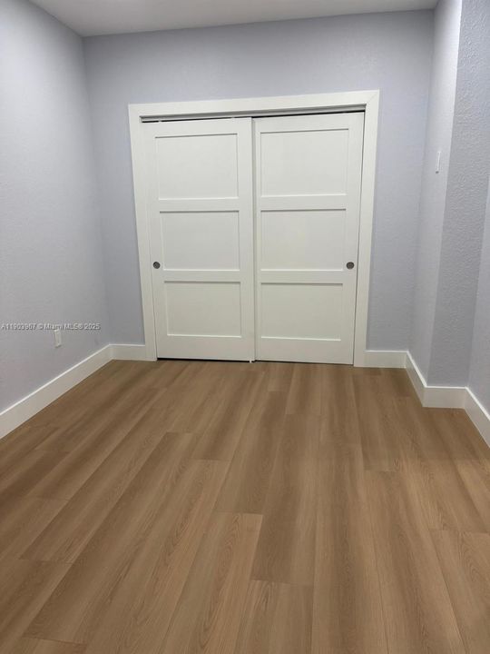 В аренду: $1,300 (1 спален, 1 ванн, 1474 Квадратных фут)