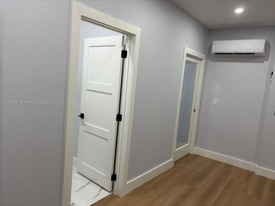 В аренду: $1,300 (1 спален, 1 ванн, 1474 Квадратных фут)