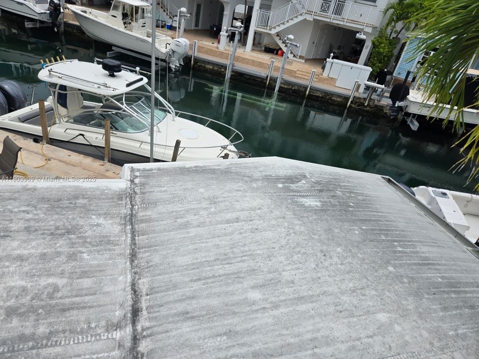 В аренду: $2,700 (2 спален, 1 ванн, 466 Квадратных фут)