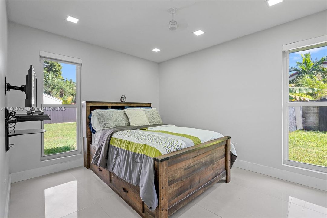 待售: $859,000 (3 贝兹, 3 浴室, 0 平方英尺)