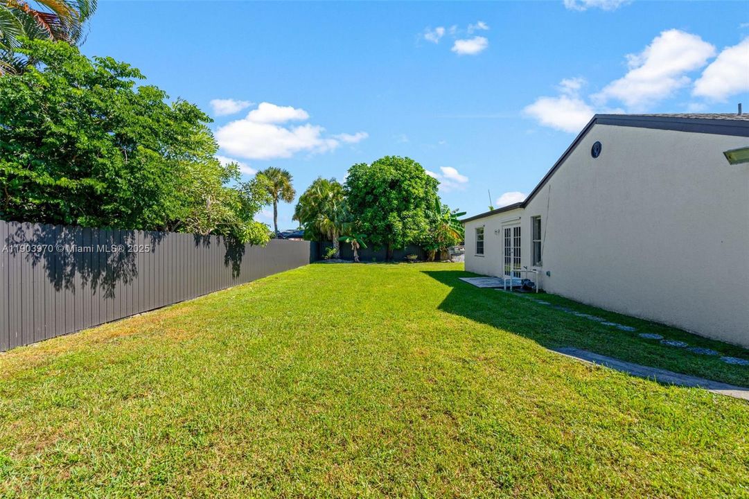 待售: $859,000 (3 贝兹, 3 浴室, 0 平方英尺)