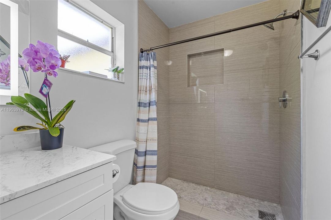 待售: $859,000 (3 贝兹, 3 浴室, 0 平方英尺)