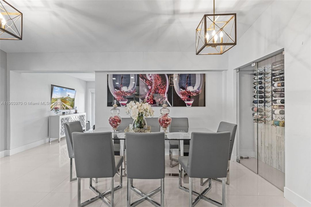 待售: $859,000 (3 贝兹, 3 浴室, 0 平方英尺)