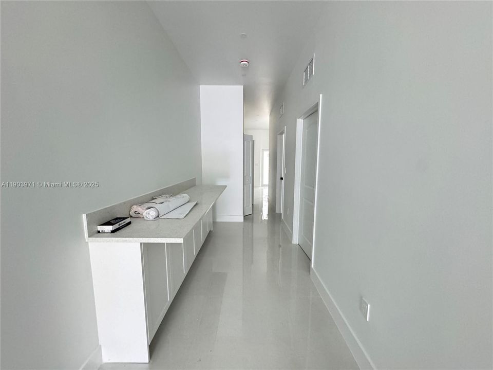 For Rent: $3,250 (3 beds, 2 baths, 1200 Square Feet)